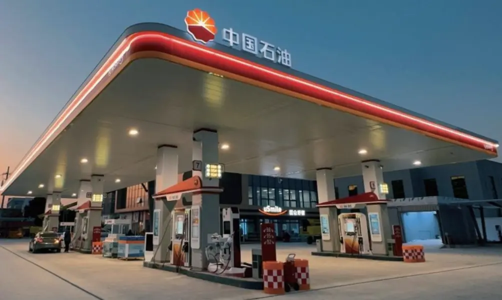 Riittääkö älykäs laitepäivitys, jotta huoltoasemat voivat kilpailla uudella integroidulla energiataistelukentällä?